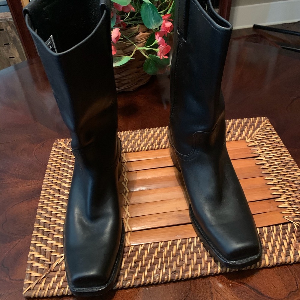 Women Frye Calvary Boots